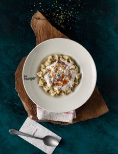 Nanəli qatıq sousu, yağlı sous