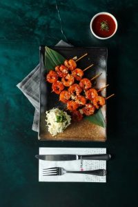 Yangnyeom və mayonezli souslu qızardılmış krivetka, Çin kahısı ilə