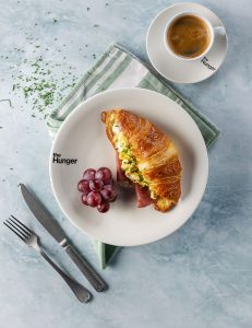 Hisə verilmiş ət, mövsümi meyvələr