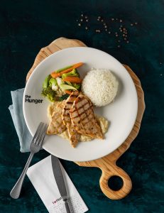 Qovrulmuş tərəvəzlər, düyü